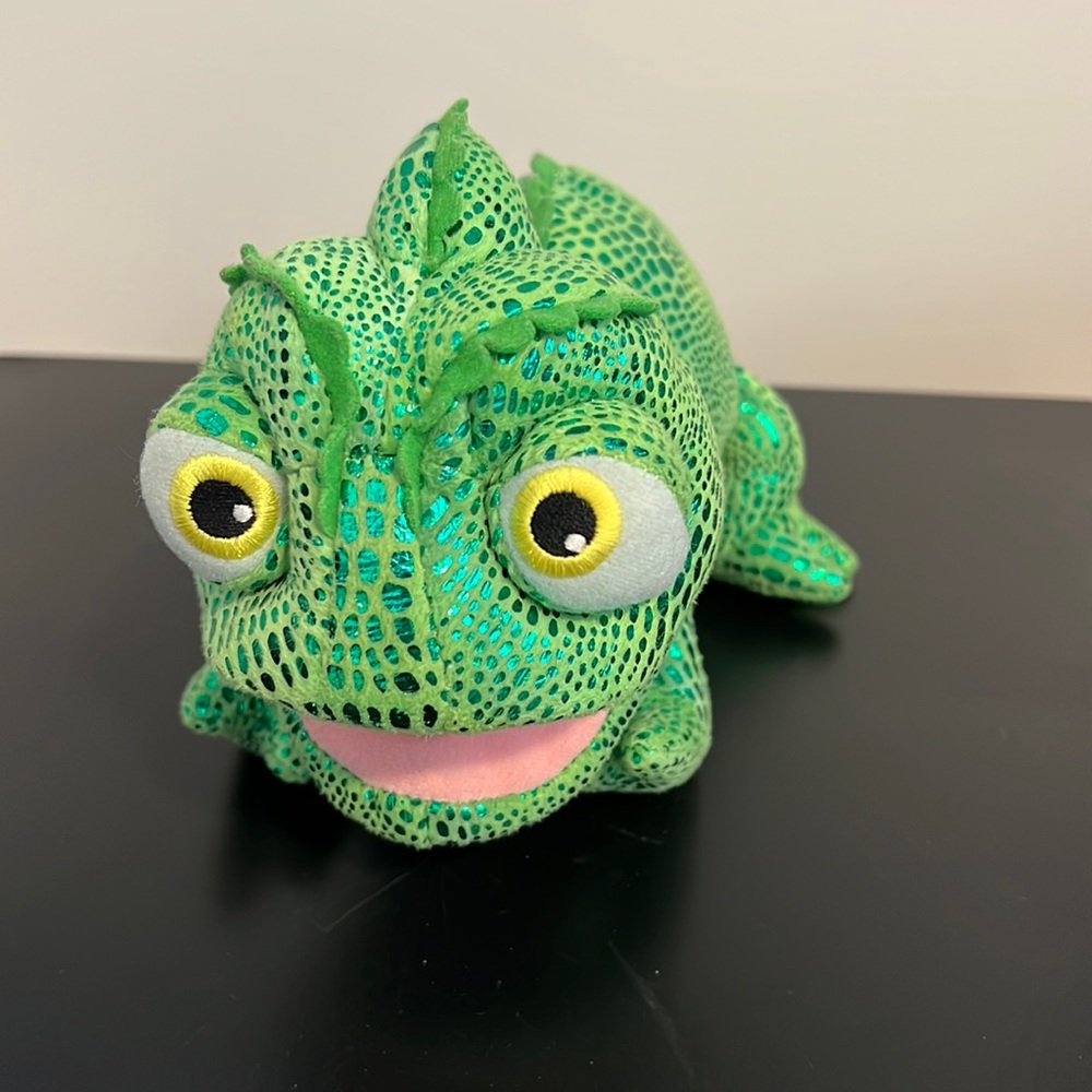 Disney Tangled Pascal